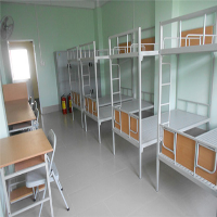 Phòng 8 sinh viên