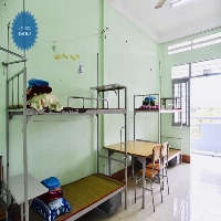 Phòng 8 sinh viên
